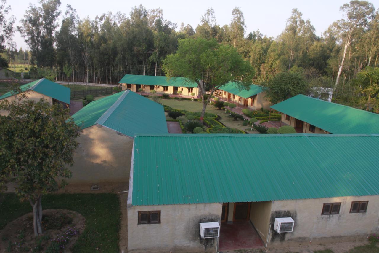 Dr. Sudha'S Ayurveda Hotel Muzaffarnagar ภายนอก รูปภาพ
