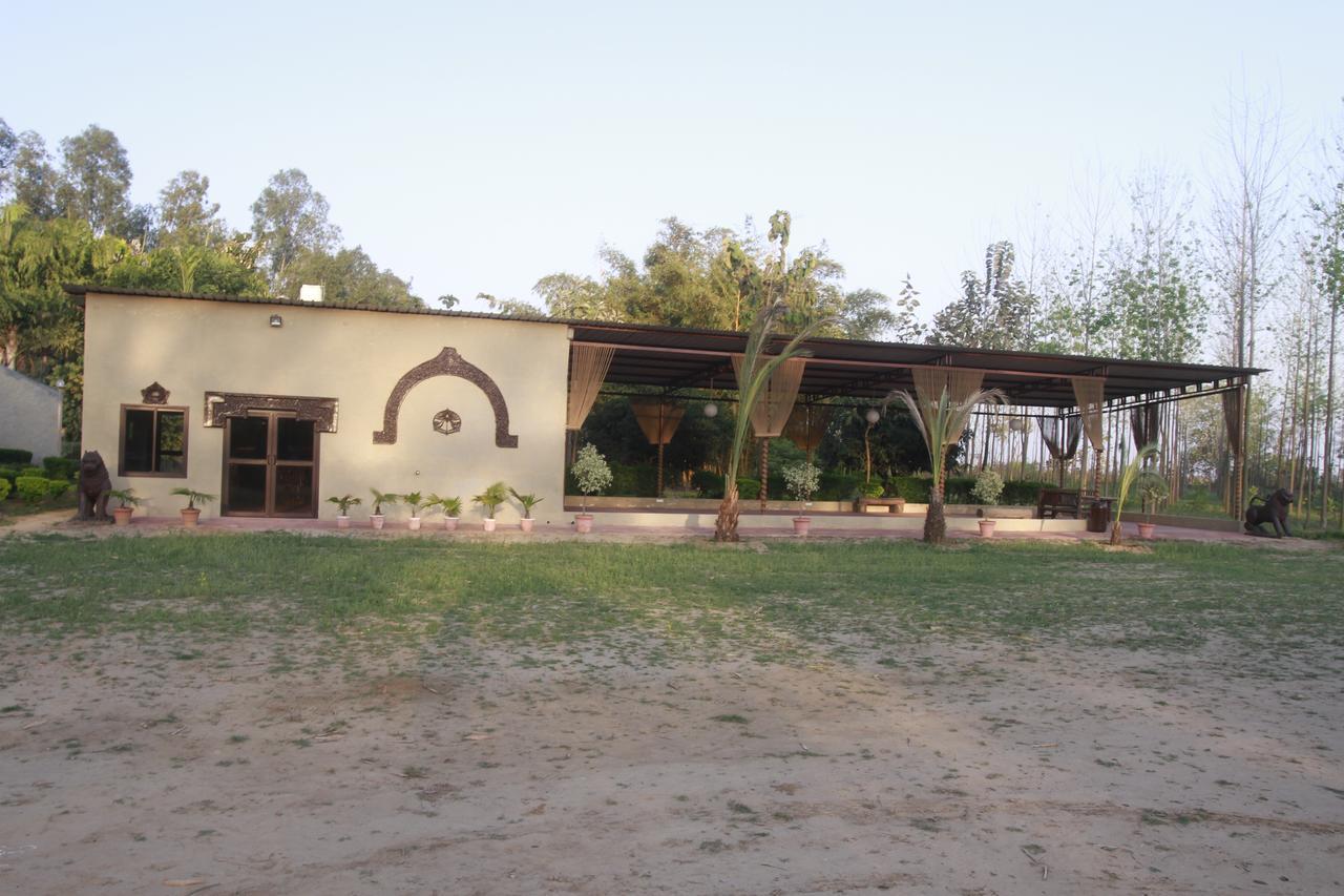 Dr. Sudha'S Ayurveda Hotel Muzaffarnagar ภายนอก รูปภาพ